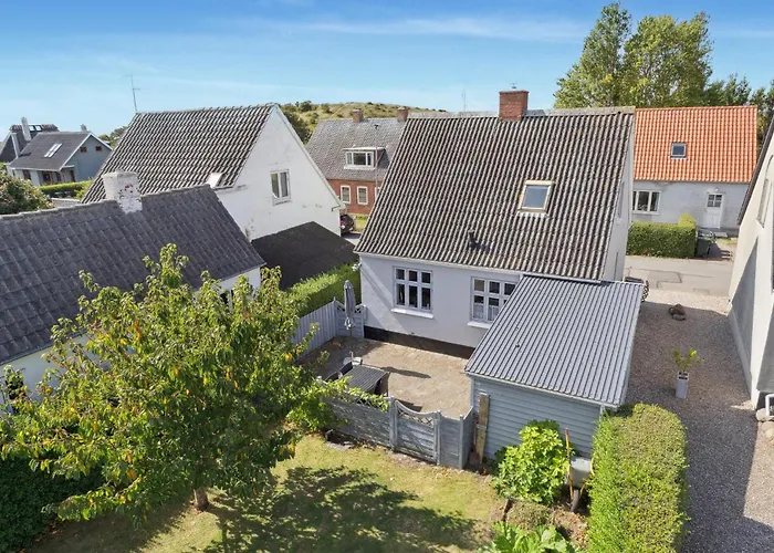 Gorgeous In With Wifi